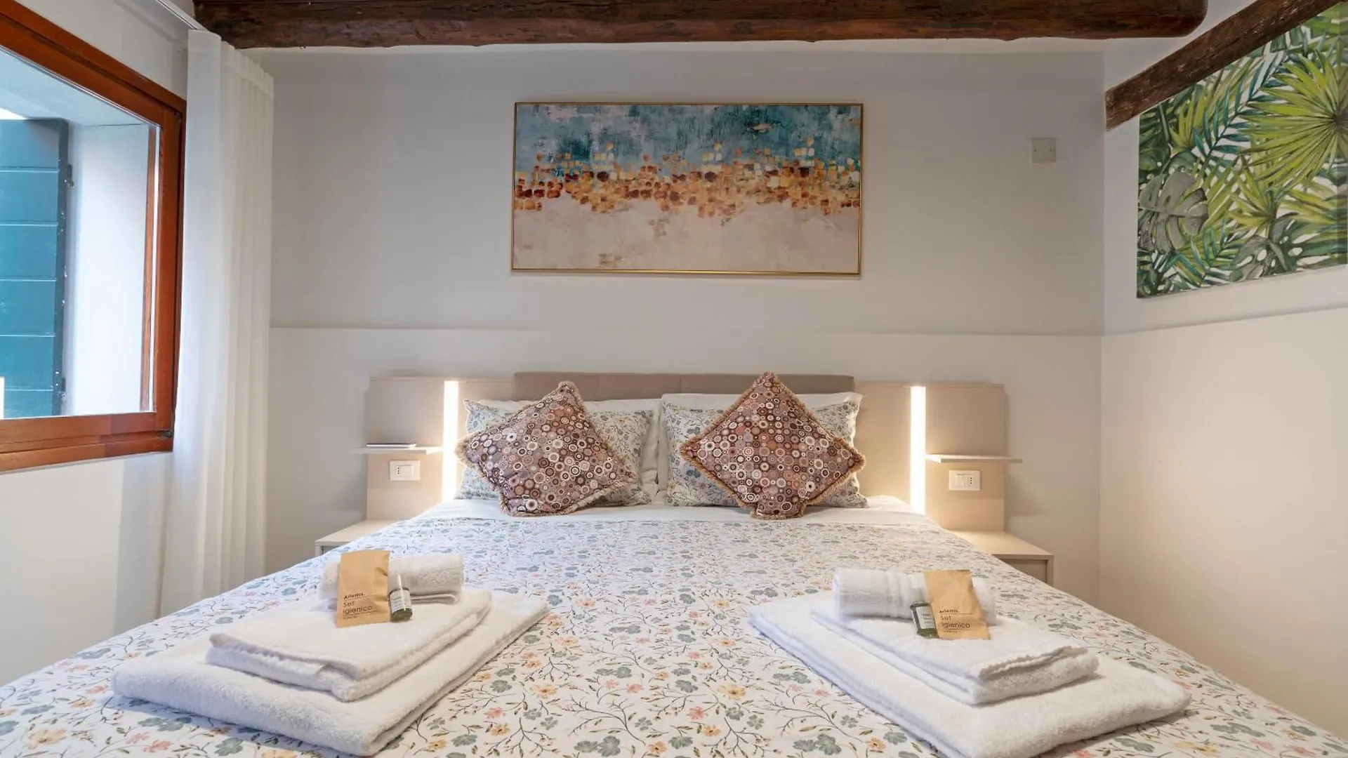 ונציה Residence House Canal 1 0*,  איטליה